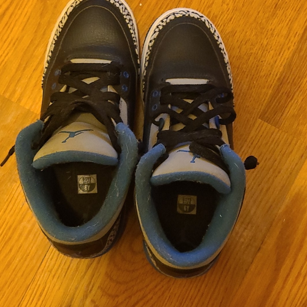 Have 2 of the same pair